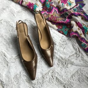 Stuart Weitzman Kitten Heel Tan Brown Sz 8